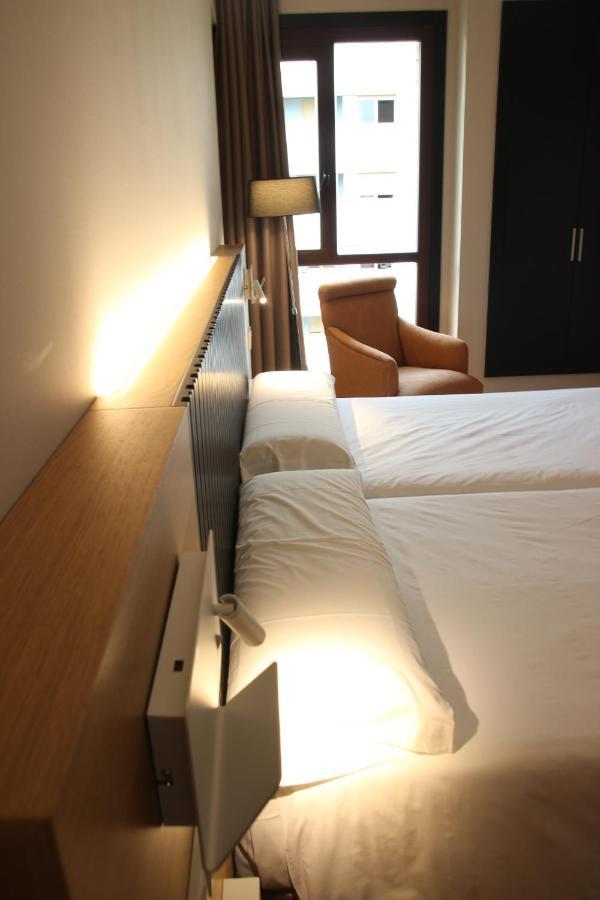 Hotel Alcantara Caceres Bagian luar foto