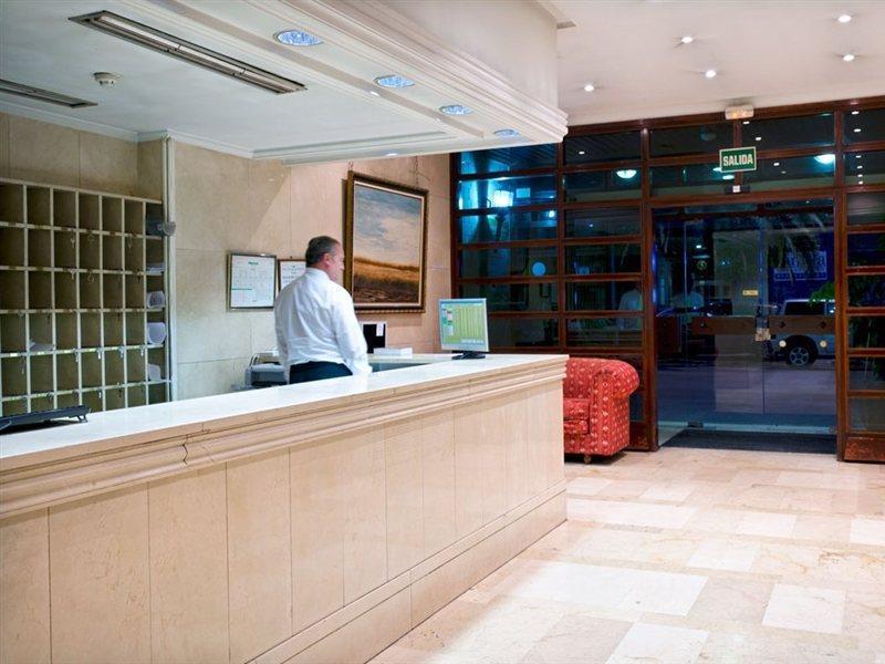 Hotel Alcantara Caceres Bagian luar foto
